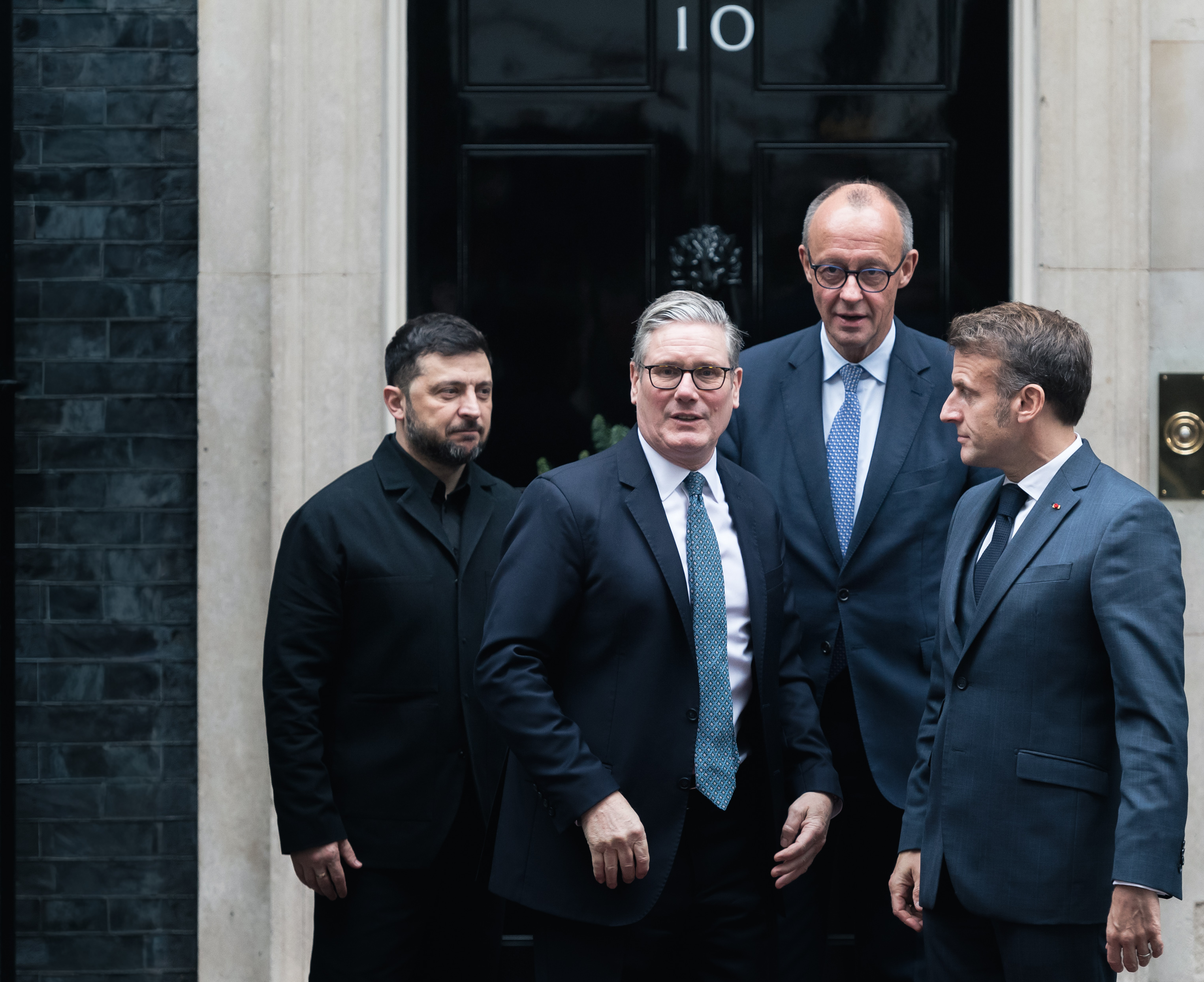 Zelenskyj: Ukrajina sa nemôže vzdať žiadnej časti svojho územia. USA predložíme revidovaný plán