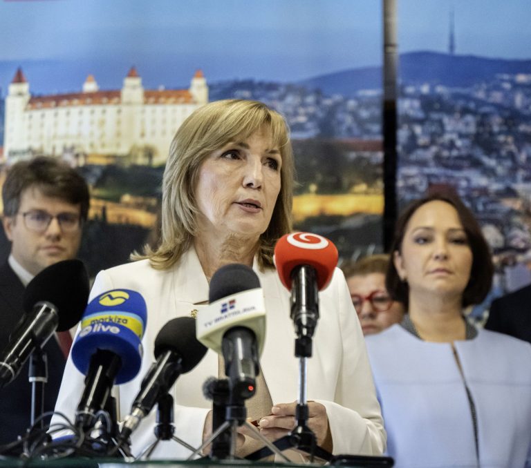 Starostka mestskej časti Bratislava - Karlova Ves Dana Čahojová. Foto: Martin Bamann/TASR