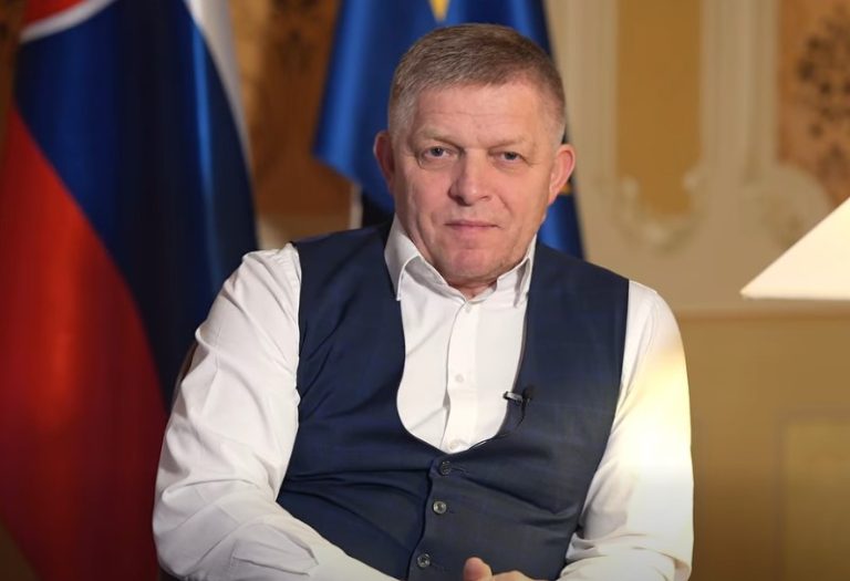 Fico: Macronova veta o „strategickom prebudení“ sa týkala EÚ