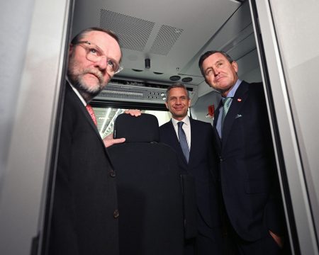 Koalition legt nach: Nach Mini-Steuersenkung jetzt auch neue Industrie-Strategie präsentiert