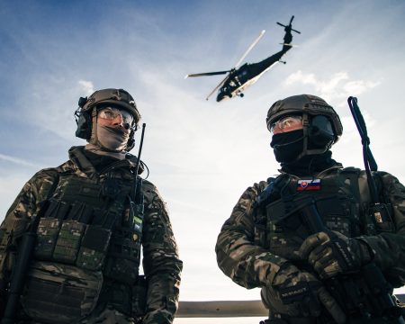 Je Slovensko pripravené na rozpad NATO? Sami sa nateraz určite neubránime
