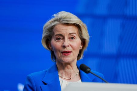 Leyen wants to help farmers by drawing down funds earlier