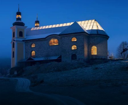 A wedding between two men in a Catholic church? What really happened in Neratov