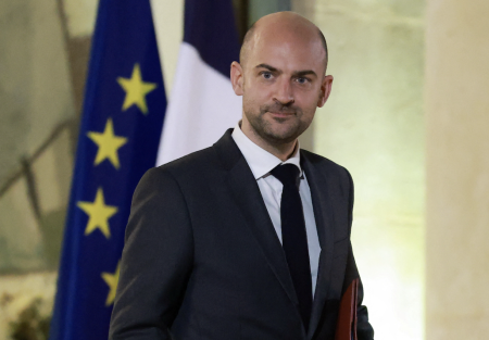 France and its partners are discussing steps to take if the US takes over Greenland