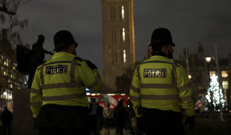 Mangelnde Überprüfung: Mehr als 100 Straftäter bei Polizei in London angestellt