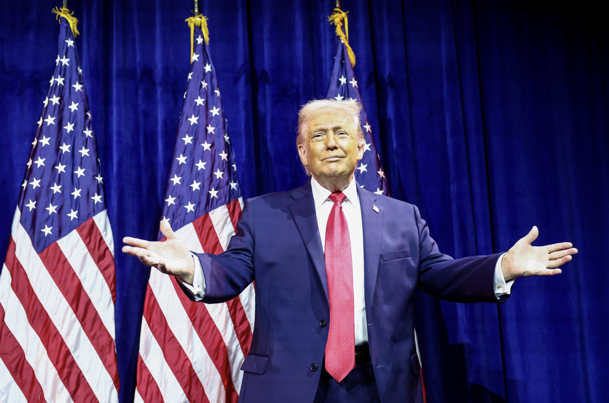 Davos sa chystá na Trumpa