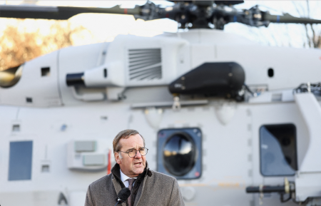 Mladým Nemcom zakázali opustiť štát bez povolenia armády