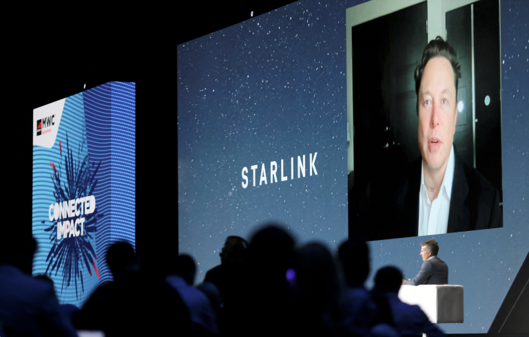 Muskov Starlink narúša plány Iránu vypnúť internet