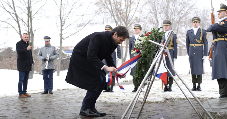 Kaliňák si pripomenul obete najväčšej havárie lietadla v Hejciach
