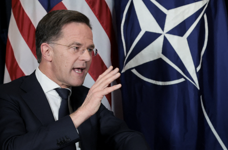 NATO posilní obranu Arktídy, Rutte sa dohodol s Trumpom