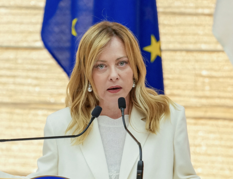 Taliansko a Nemecko chcú obmedziť vplyv Číny na suroviny