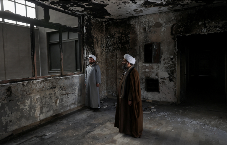 USA vyslali k Iránu „armádu“ vojenských lodí