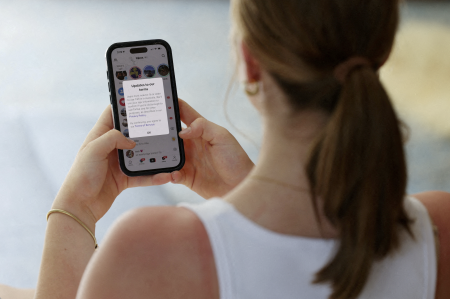 Madrid wants to allow social media only from the age of 16