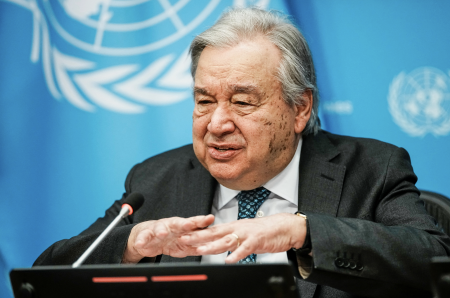 UN chief warns of mounting global threat to human rights