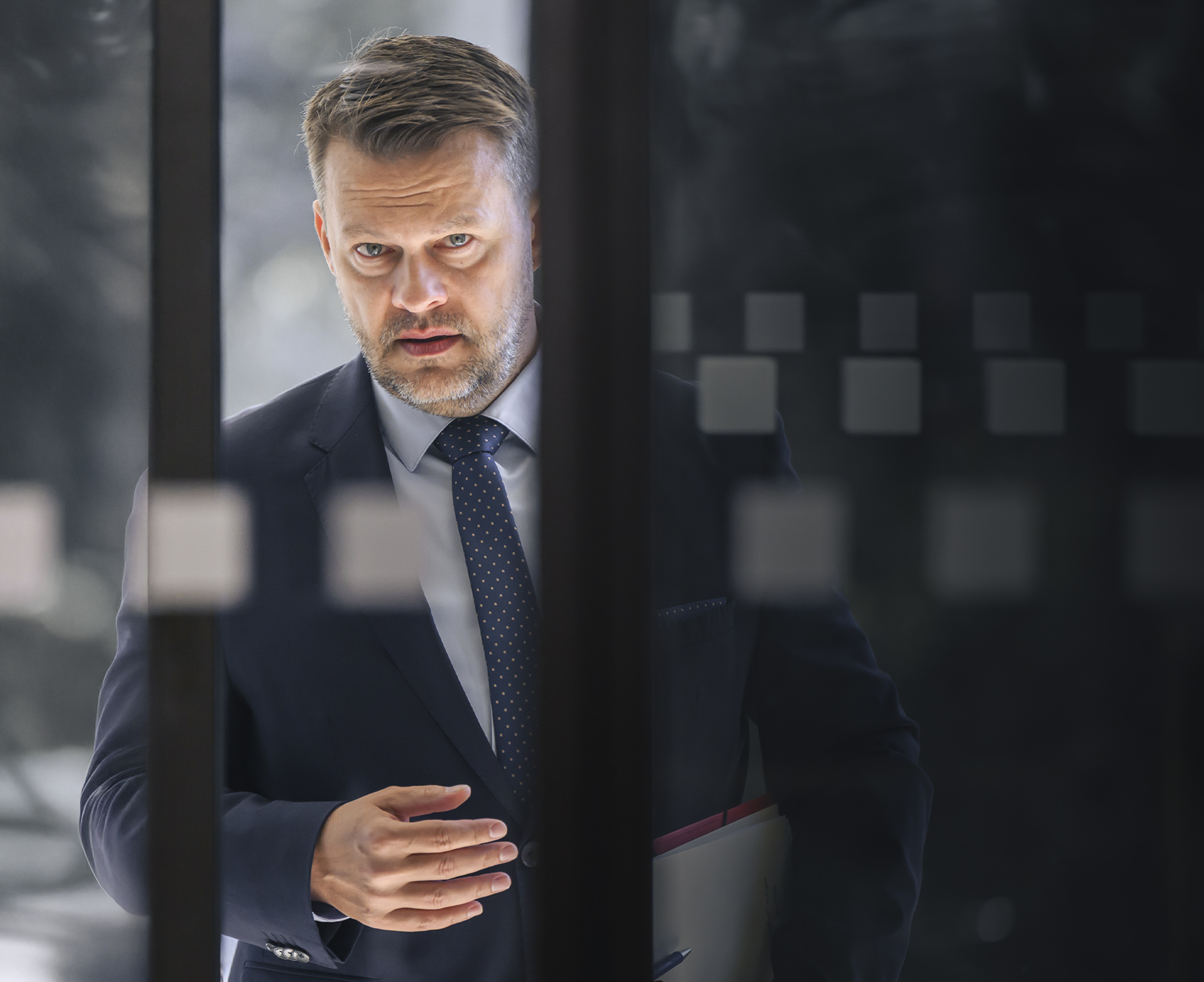 Kto zavádza verejnosť? Súboj pravdy medzi Migaľom a progresívcami o Slovensko.sk