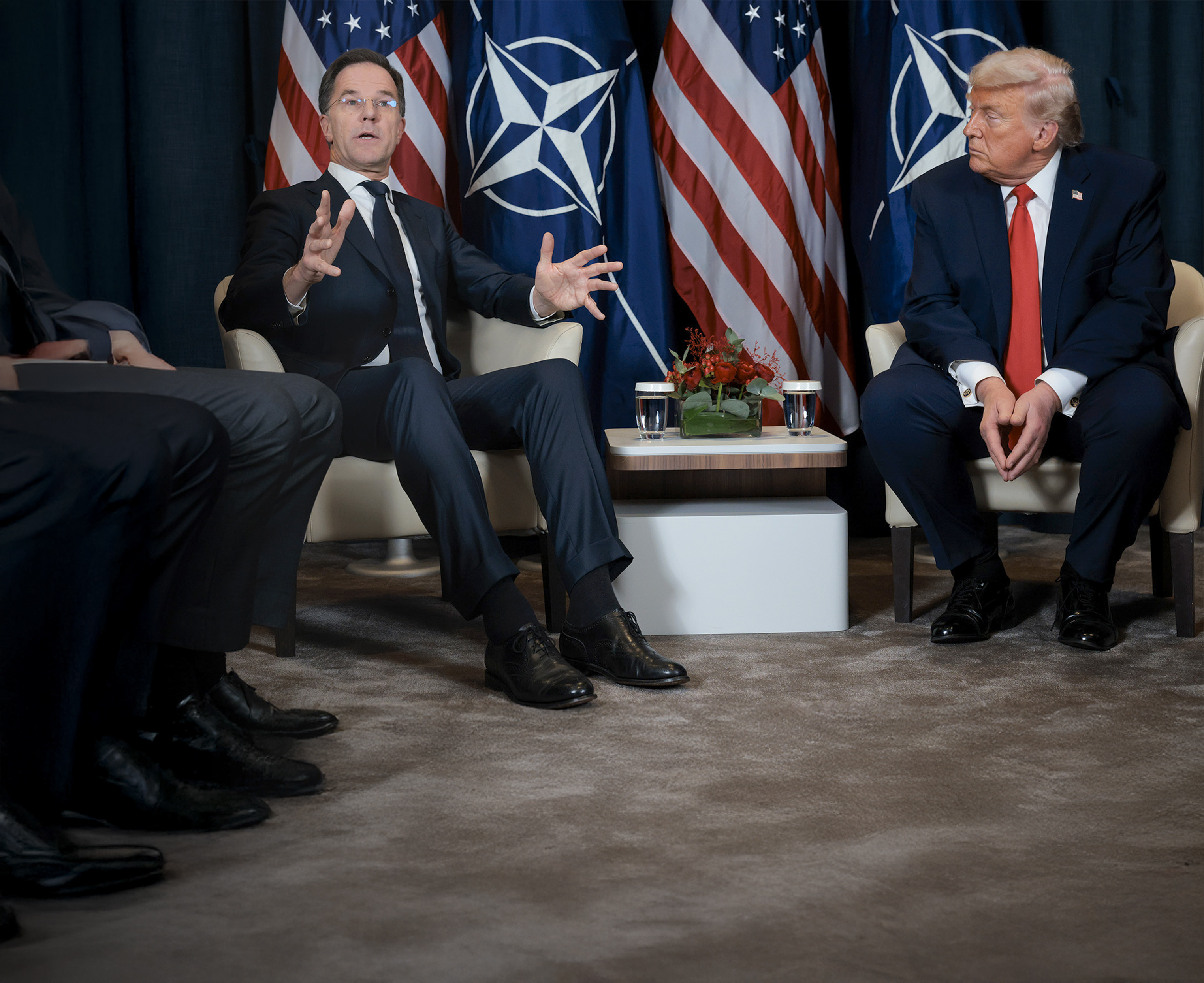 Dve muchy jednou ranou. Grónsko ako dánske územie, zároveň pod ochranou USA