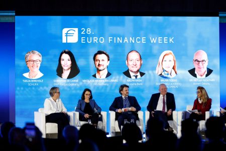 Úrad EÚ proti praniu peňazí má naplno fungovať od roku 2028