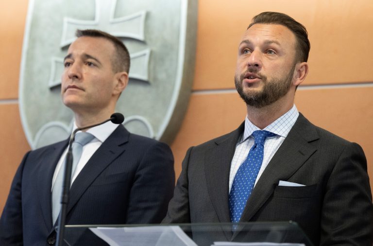 Šutaj Eštok: Výhražné správy sa týkajú 19 škôl