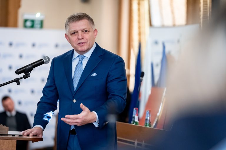 Fico: Slovensko potrebuje nové sny, nie zastaralé poučky