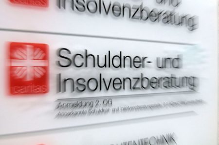 Schuldenwelle rollt durch Wien: Energiepreise und Inflation bringen Haushalte in Bedrängnis