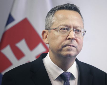 Začarovaný kruh dlhu? Bez ďalšej konsolidácie môže prekročiť sto miliárd eur