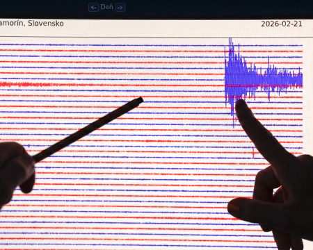 Seizmológ: Sobotné zemetrasenie bolo na naše pomery silné. Dotrasy môžu trvať týždne