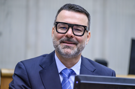 Ferenčáka vo funkcii šéfa výboru nahradil Kalivoda