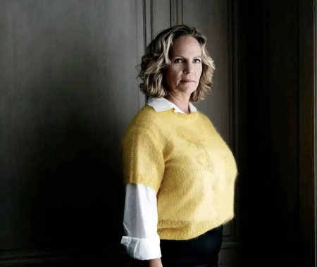 Published documents link Epstein to Swiss bank chief