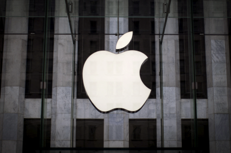 Apple News accused of suppressing conservative media