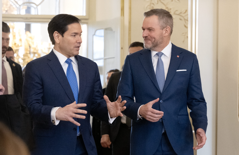 Pellegrini rokoval s Rubiom o obrane a energetike