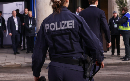 Nemecko predĺži kontroly na hraniciach o šesť mesiacov