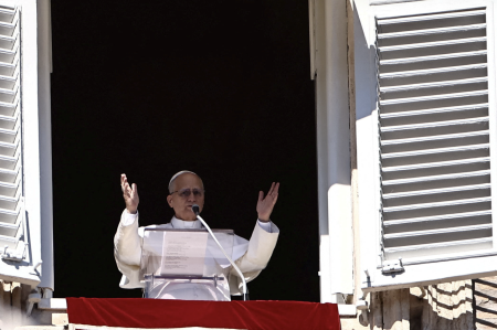 Peace in Ukraine cannot be delayed, Pope urges