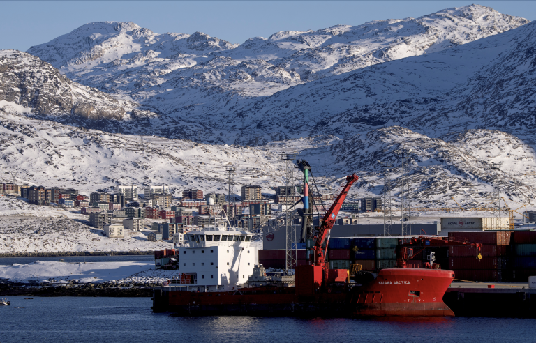 Trump chce do Grónska poslať nemocničnú loď