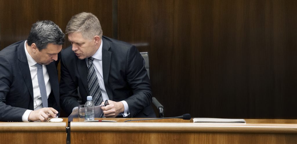 Ako je to s odchodom Fica na ústavný súd