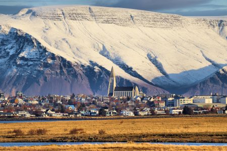 Iceland may vote on restarting EU talks in August