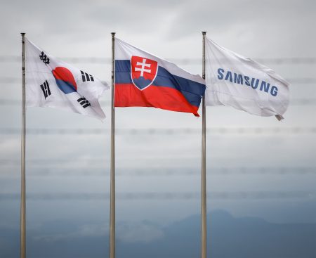 Samsung potvrdil ukončenie výroby televízorov v Galante. Závod zatvorí do mája 2026