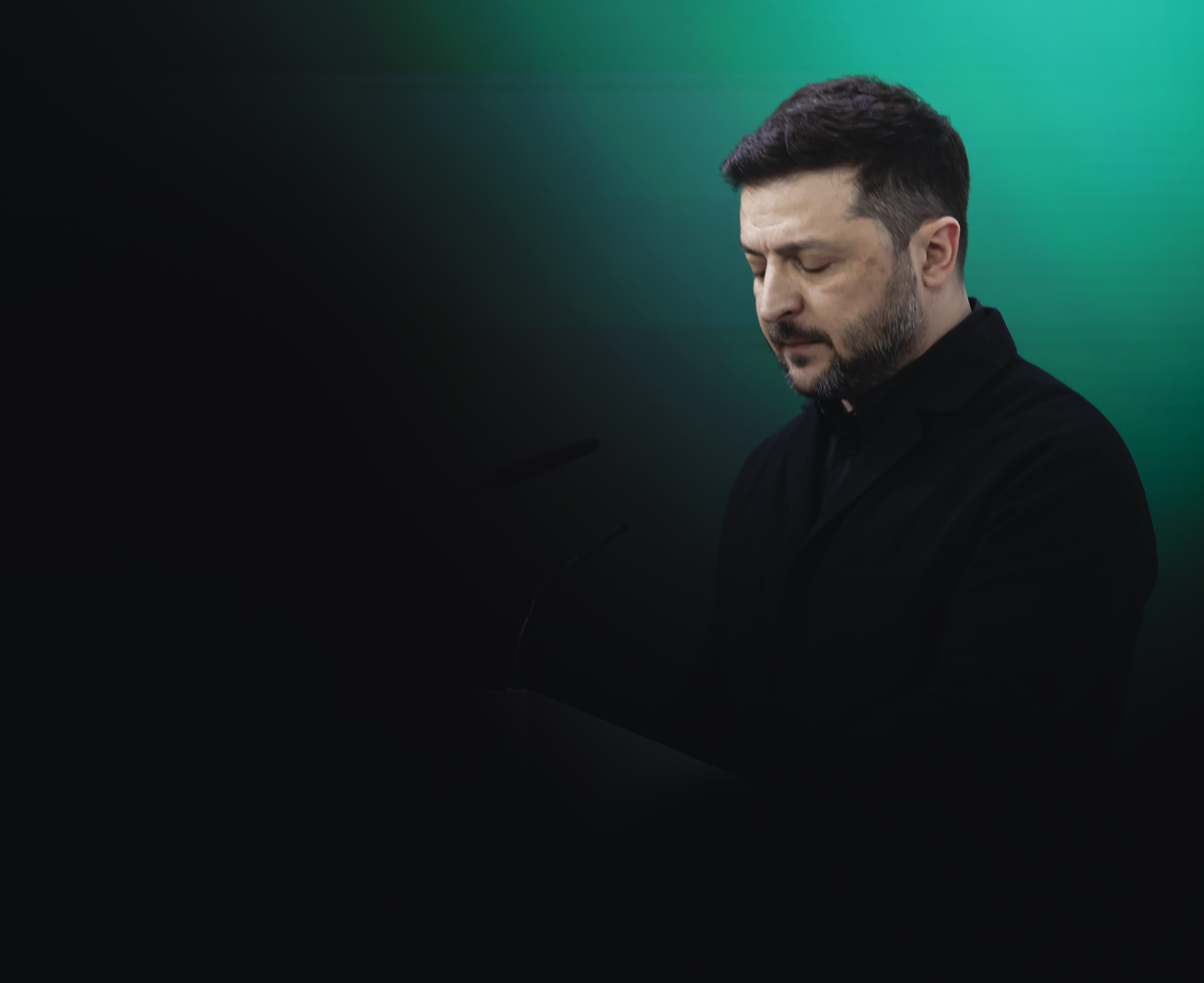 Zelenskyj v Mníchove: Ukrajina potrebuje dva mesiace prímeria, potom budú voľby