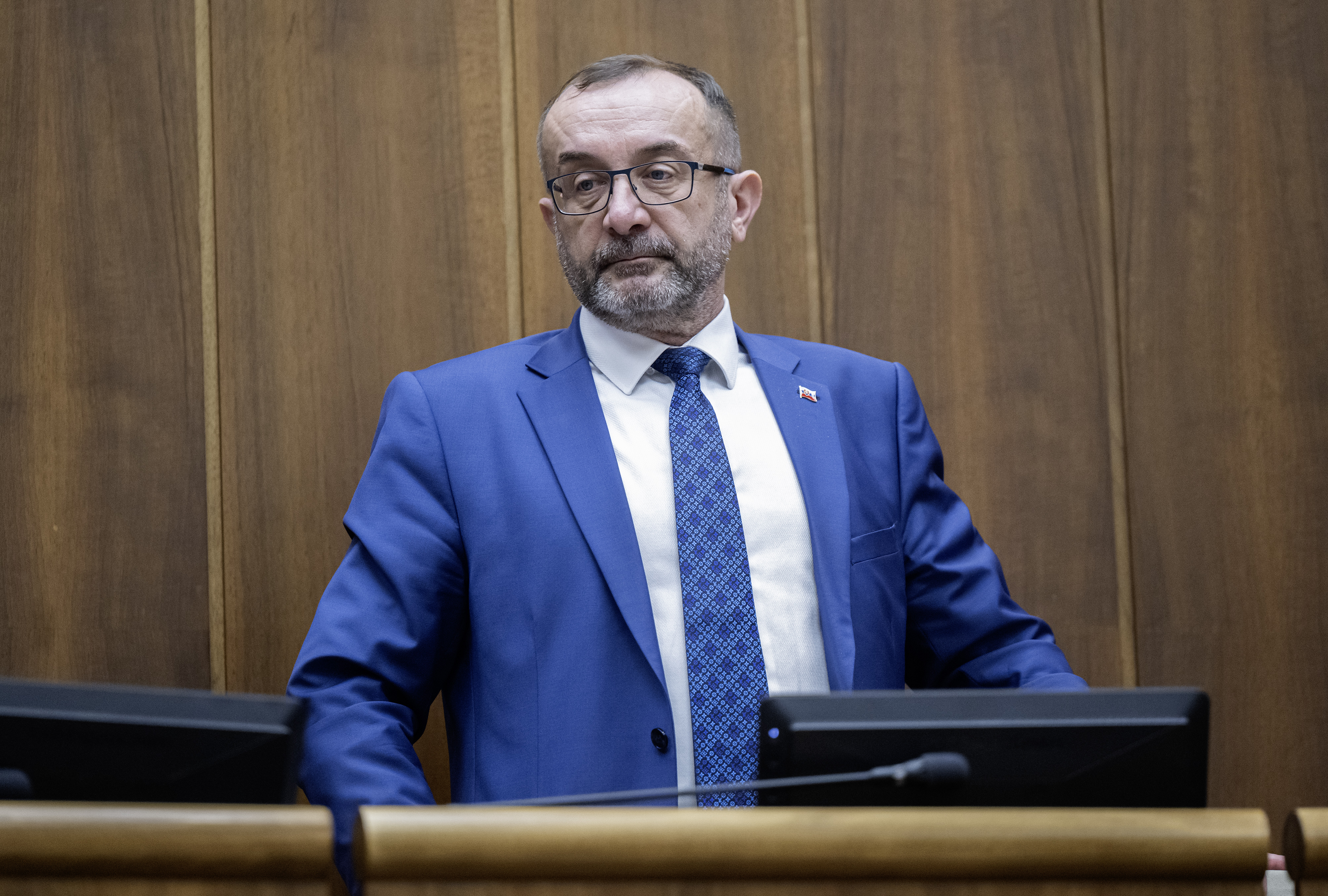 Hospodársky výbor o novom jadrovom zdroji nebol uznášaniaschopný