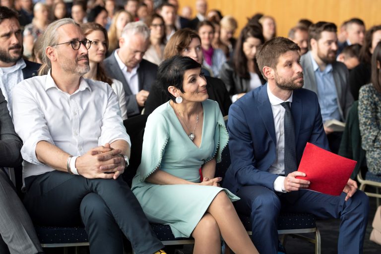 Progresívne Slovensko definitívne vylúčilo Pekára