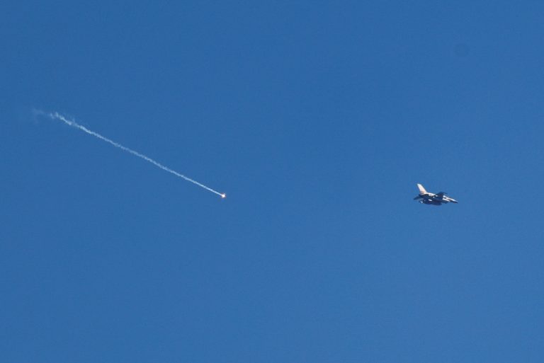 Reuters: Ukrajinské F-16 nemali niekoľko týždňov dostatok rakiet