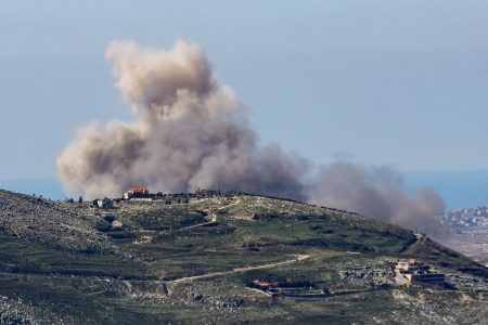 Reuters: Hizballáh presunul na juh Libanonu elitné jednotky