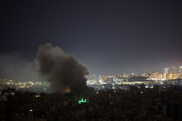 Izrael útočil v Libanone na mierové sily OSN, zabil aj 12 zdravotníkov