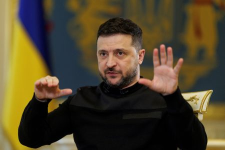 Zelenskyy: US ties guarantees to Donbas withdrawal