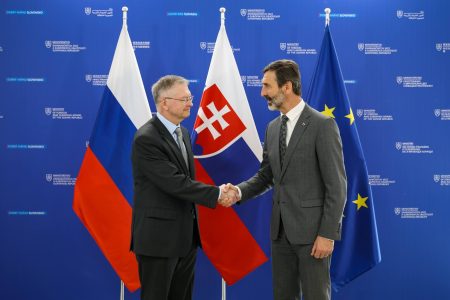 Blanár rokoval s ruským veľvyslancom o energiách