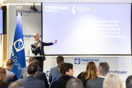 Ukraine briefs diplomats on Druzhba pipeline attacks