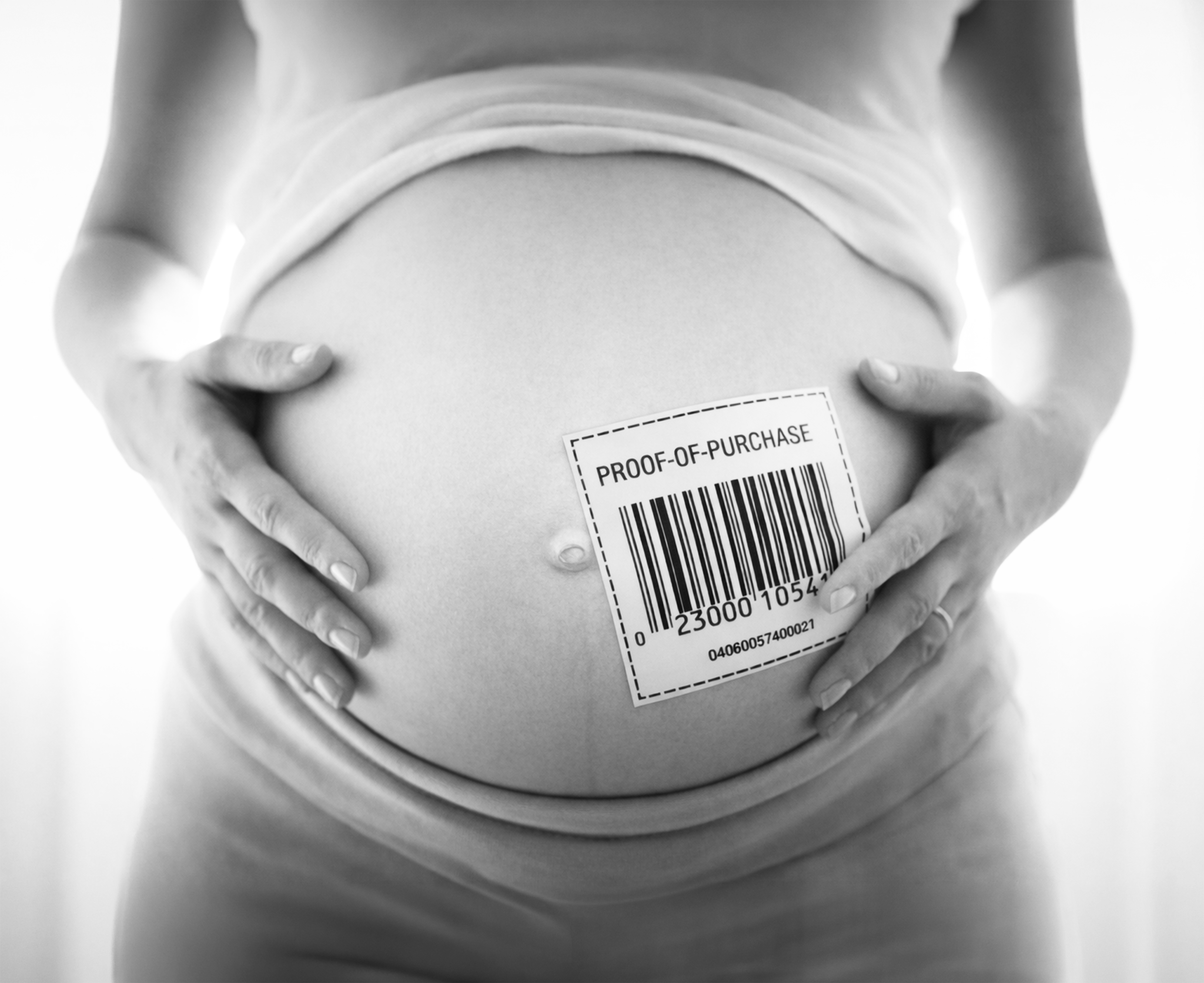 Surrogacy: between rights and profit