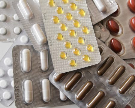 Farmafirmy dlžia Slovensku desiatky miliónov eur. Šaško ich chce vymáhať aktívnejšie