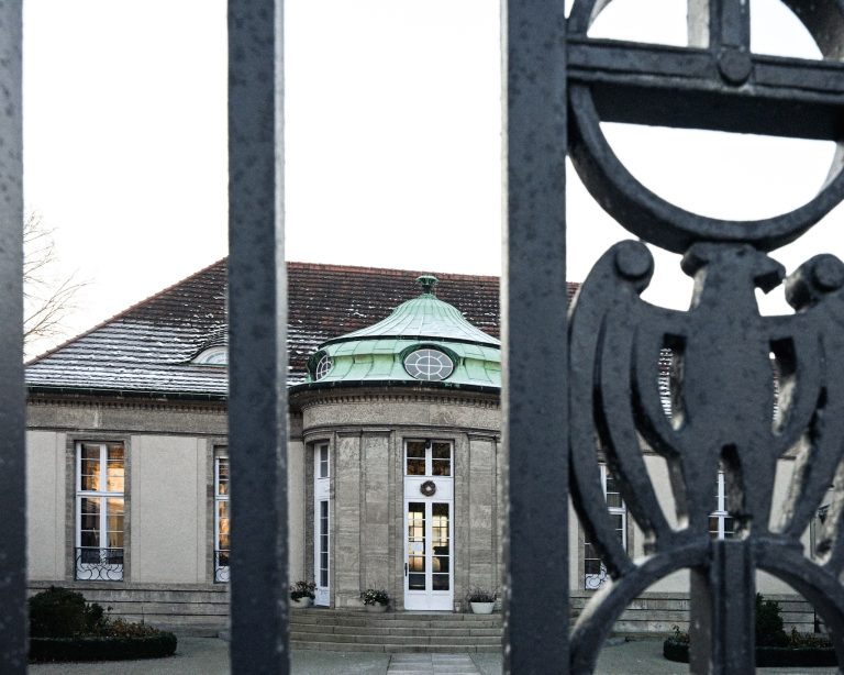 View of a guest house in Potsdam where AfD politicians are said to have attended a meeting in November, according to a report by the media outlet Correctiv. Photo: Jens Kalaene/dpa/APA