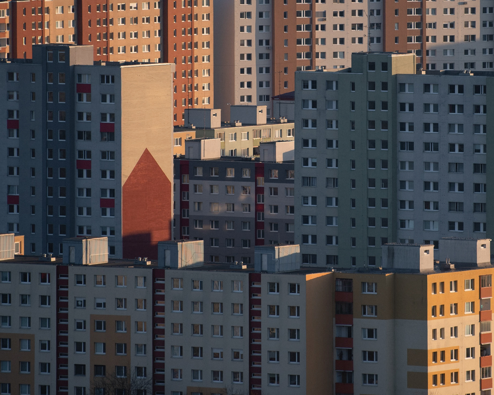 Kupujúci je v pasci drahých bytov. Štyri skryté riziká ho pripravia o tisíce eur