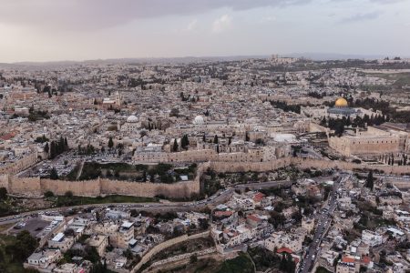 Bishop warns of rising attacks on Christians in Holy Land